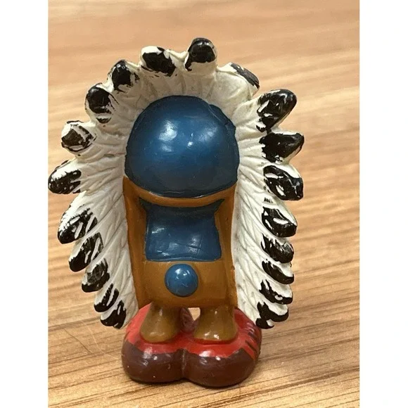 Schleich Smurf PVC Figure Indian Chief Vintage 1981 - Picture 3 of 6
